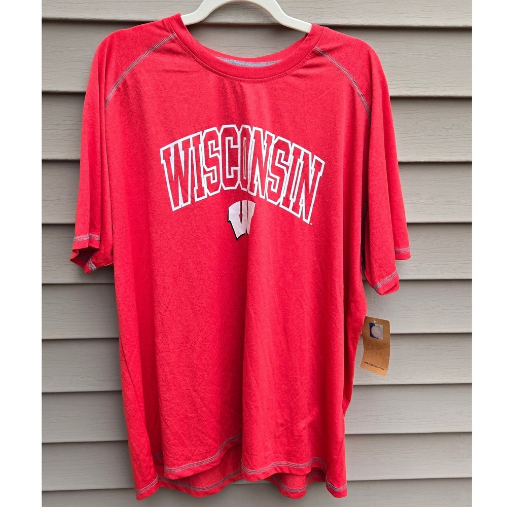Wisconsin Badgers Red Performance T-Shirt Mens 2XL NWT